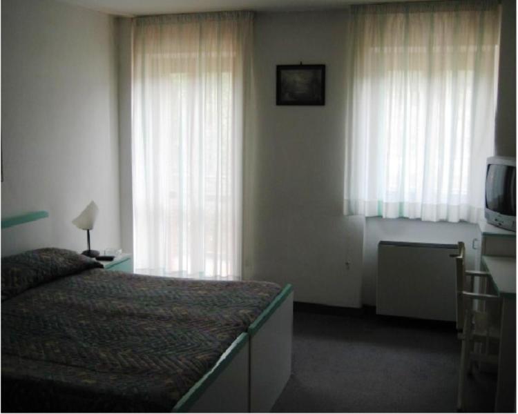 Hotel Il Giardino Дольяні Номер фото
